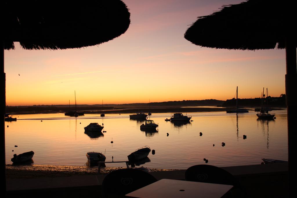 Ria Hostel Alvor Portimão Esterno foto