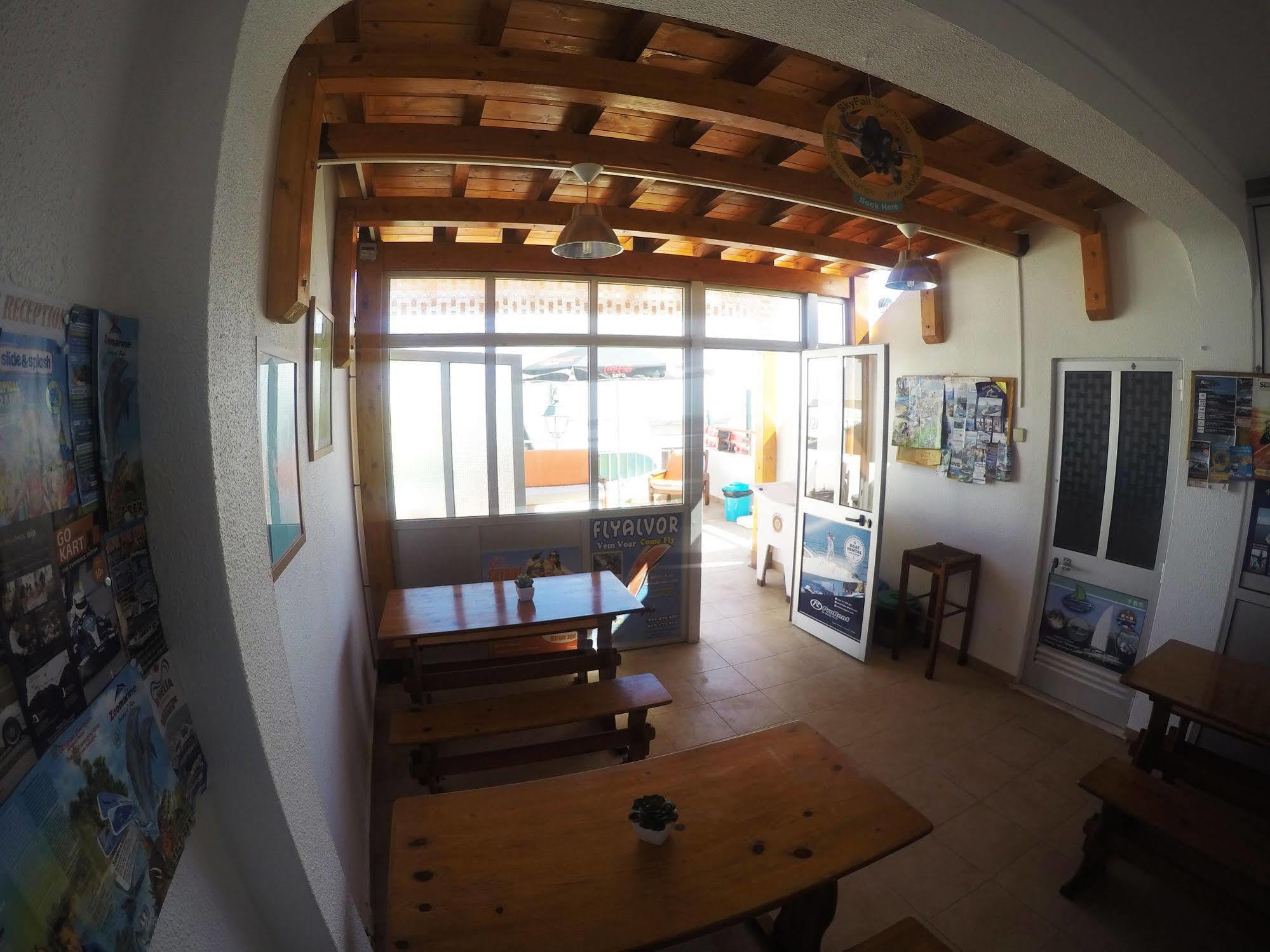 Ria Hostel Alvor Portimão Esterno foto