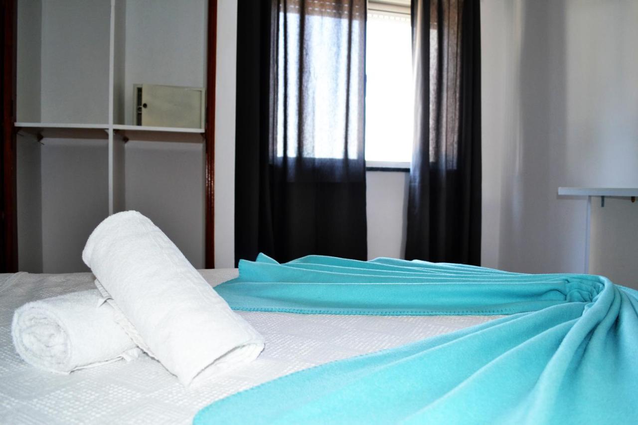 Ria Hostel Alvor Portimão Esterno foto