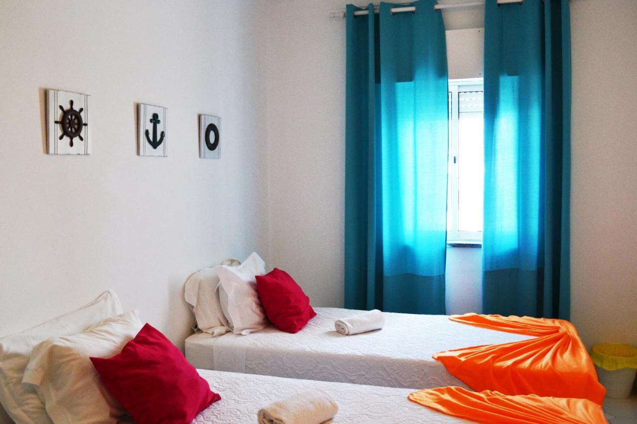 Ria Hostel Alvor Portimão Esterno foto